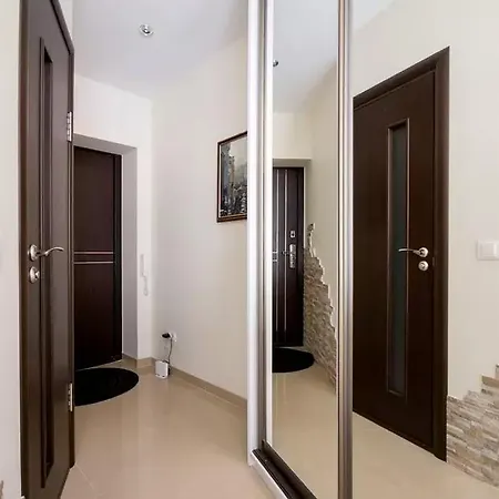 With Jacuzzi On Nezavisimosti 46 Apartment Minsk